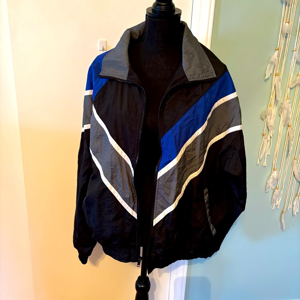 Vintage 1990’s Fremantle Windbreaker jacket